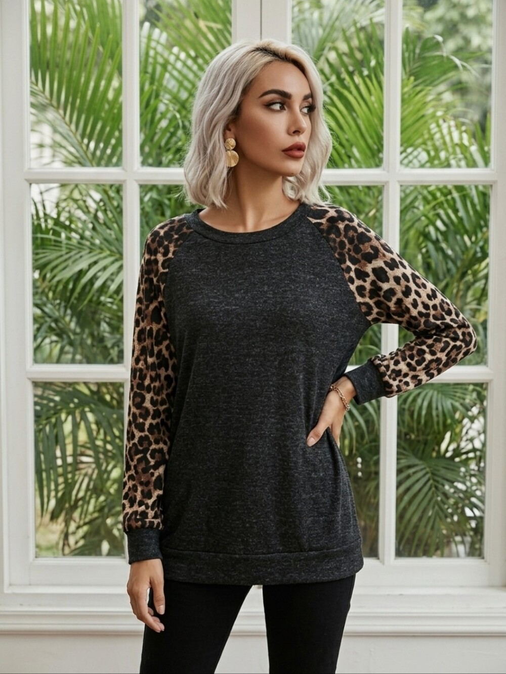 Grateful Hearts Women's Large Black With Animal Print Long Sleeve Top L